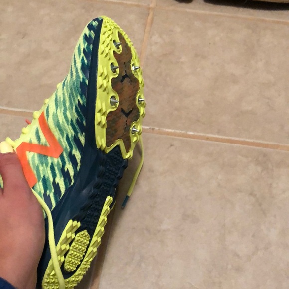 New Balance Track Spikes - Picture 3 of 3